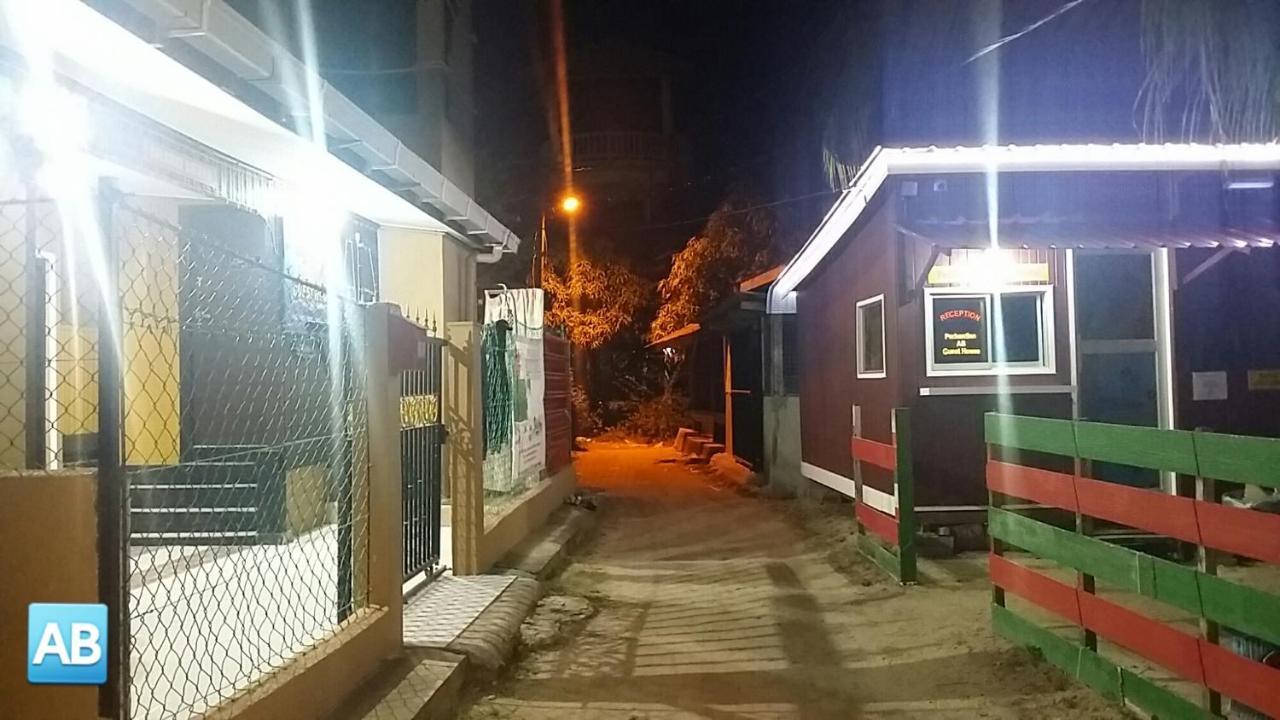 Perhentian Ab Guest House Kampong Pasir Hantu ภายนอก รูปภาพ